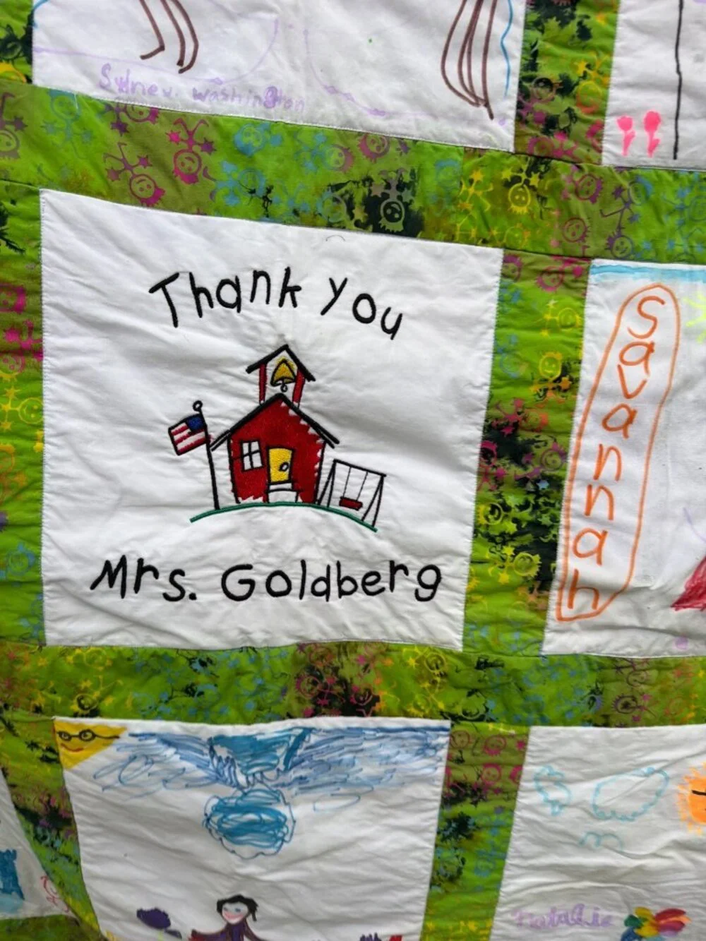 2002 Gregory Heights Elementary Burien WA 1st Grade Memory Throw Quilt 59 x 58 - Picture 4 of 13